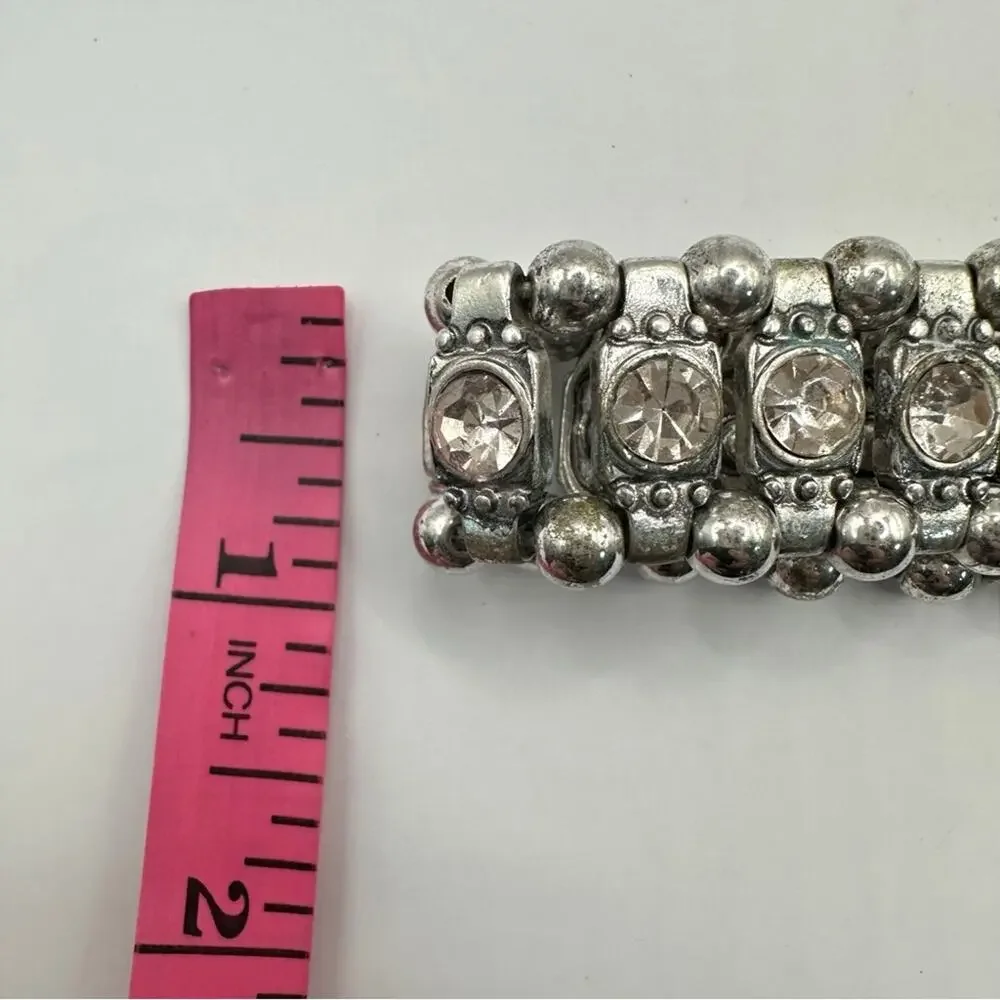 Light Pink Rhinestone Stretch Bracelet Unbranded Silver tone Retro